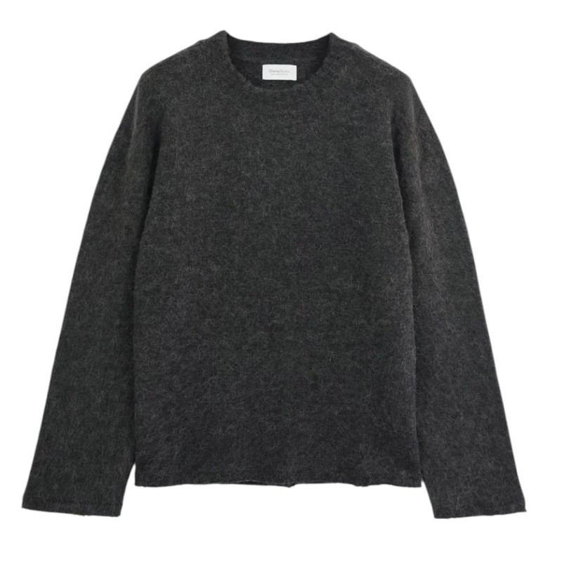 Diana Studio - HAND-CUT ALPACA BLEND CREW NECK ANTHRACITE